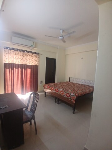 Furnished Amenities in  Pg at Sector 75 – for Rent