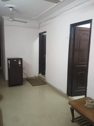 Furnished Amenities in 1 BHK Builder Floor at Malviya Nagar – for Rent