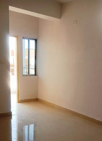 Room in 3 BHK Apartment at Bariatu – for Sale
