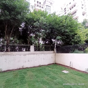 Balcony in 4 BHK Builder Floor at Unitech South City II, Sector 50 – for Sale