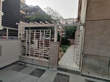 4 BHK Builder Floor For Sale in Unitech South City II, Sector 50