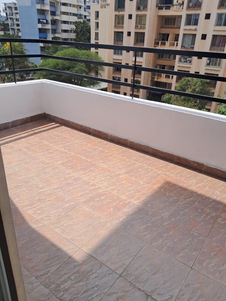 Balcony, kumar-sansar 2.5 Bedroom 1250 Sq.Ft. Apartment In Kondhwa Pune 9774125
