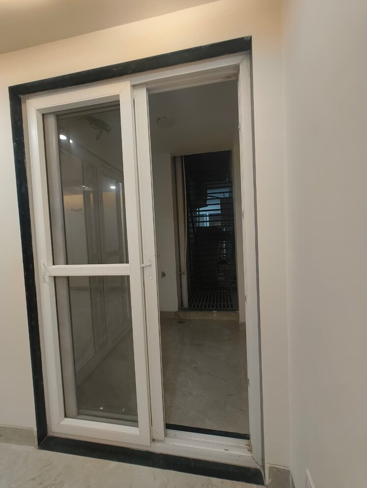 undefined, saket 4 Bedroom 2200 Sq.Ft. Independent House In Saket Delhi 9774129