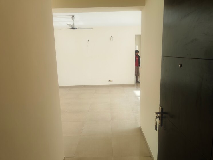 Room, chd-avenue-71 4 Bedroom 2350 Sq.Ft. Apartment In Sector 71 Gurgaon 9774164