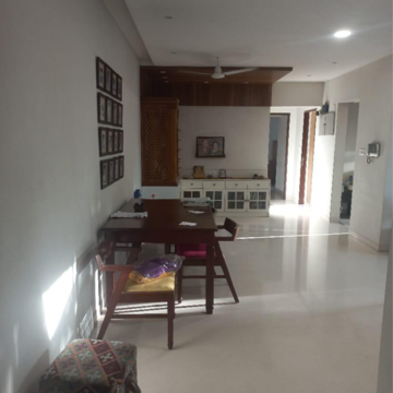 3 BHK Apartment For Rent in DLH Orchid, Lokhandwala Complex