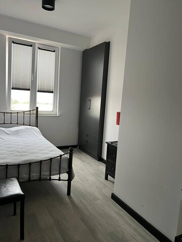 Room in 3 BHK Builder Floor at Safdarjung Enclave – for Sale