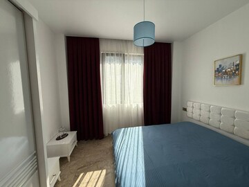 Bedroom in 3 BHK Builder Floor at Safdarjung Enclave – for Sale