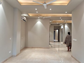 Room in 3 BHK Builder Floor at Greater Kailash I – for Sale