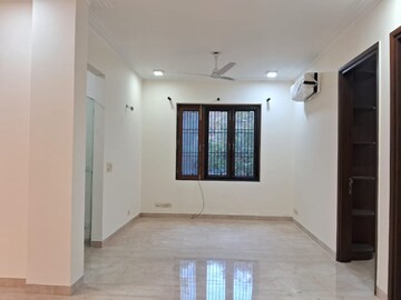 3 BHK Builder Floor For Rent in Hemkunt Colony
