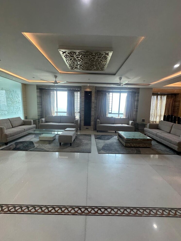 Gym, oberoi-realty-esquire 3 Bedroom 1366 Sq.Ft. Apartment In Goregaon East Mumbai 9774278