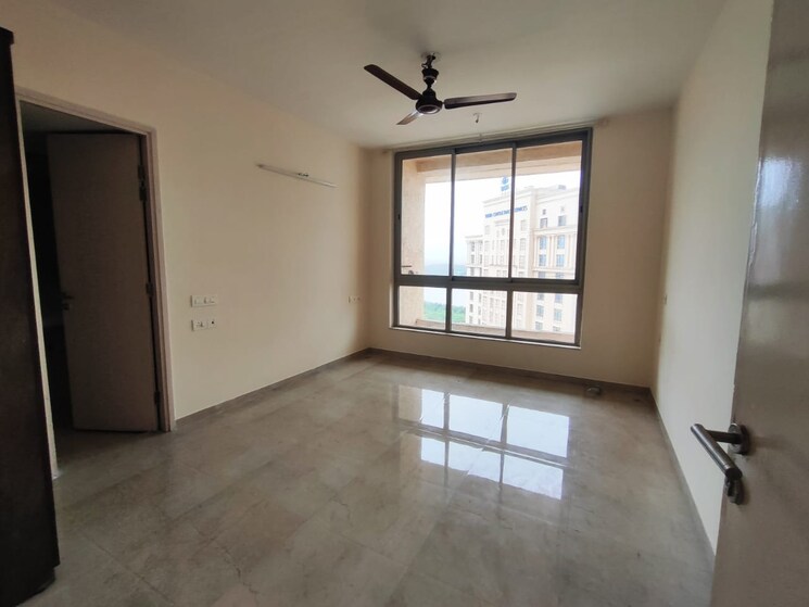 Room, hiranandani-annora 3 Bedroom 1375 Sq.Ft. Apartment In Ghodbunder Road Thane 9774332