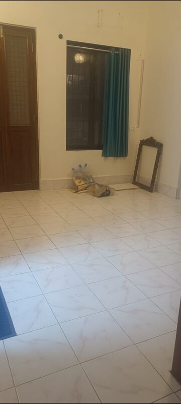 Living Room in 2 BHK Apartment at Sun Swept, Andheri West – for Rent