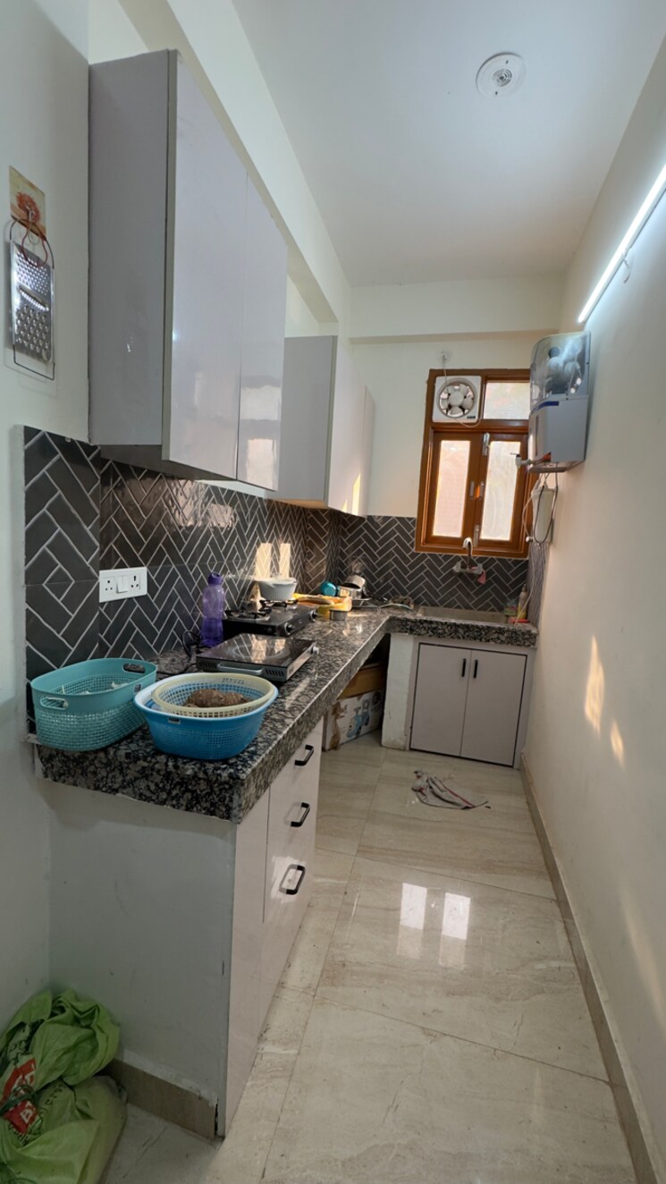 Kitchen, chattarpur 1 Bedroom 500 Sq.Ft. Builder Floor In Chattarpur Delhi 9774418