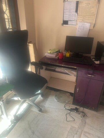 Living Room in 1 RK Apartment at Arun Vihar, Sector 29 – for Rent