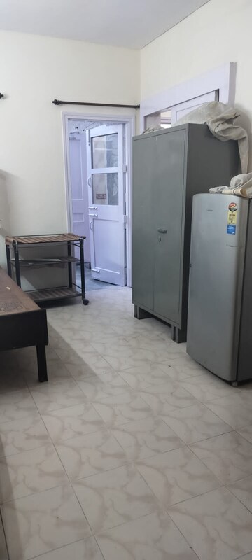 3 BHK Apartment For Rent in Lord Mahavira Apartment, Sector 29