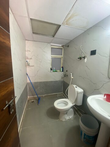 Bathroom in 2.5 BHK Apartment at Gardenia Gateway, Sector 75 – for Sale