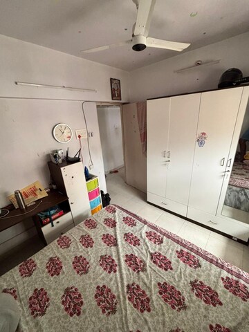 Room in 2 BHK Apartment at Nalanda Garden Naigaon East, Naigaon East – for Sale