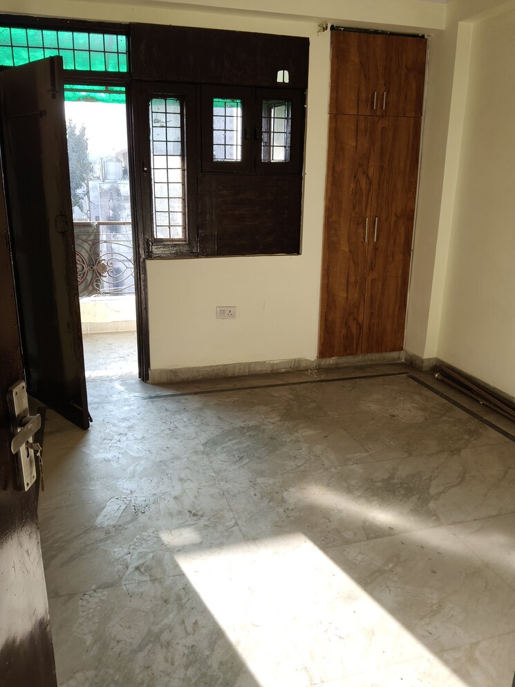 Room, sector 1 vaishali 2 Bedroom 1100 Sq.Ft. Builder Floor In Sector 1 Vaishali Ghaziabad 9774605