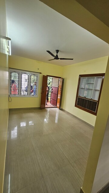 Furnished Amenities in 2 BHK Builder Floor at BTM Residency, Btm Layout – for Rent