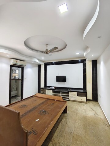 Bedroom in 3 BHK Apartment at Begumpet – for Rent