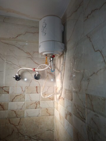 Bathroom in 1 BHK Apartment at Molarband Extension – for Rent