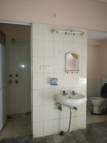 Bathroom in 1 BHK Apartment at Jasola Vihar – for Rent