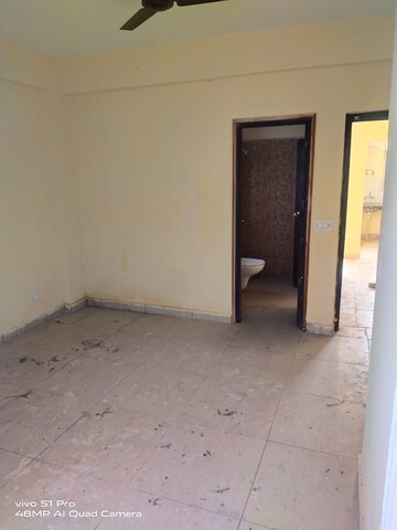 2.5 BHK Apartment For Rent in Wave City, Wave City