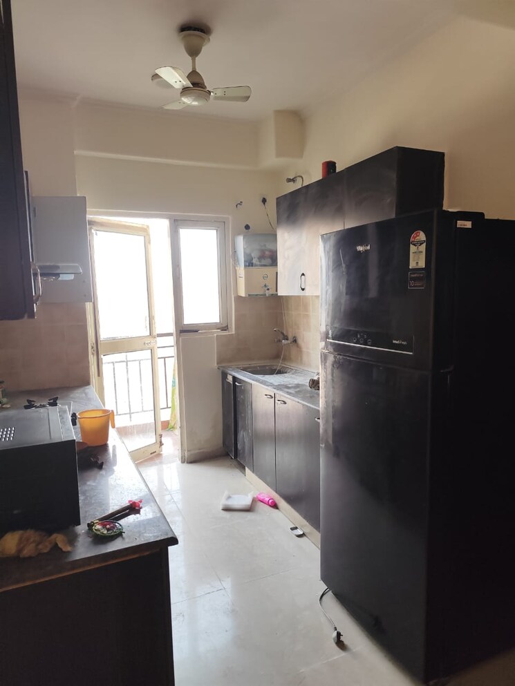 Kitchen, aims-golf-city 2.5 Bedroom 1150 Sq.Ft. Apartment In Sector 75 Noida 9774725