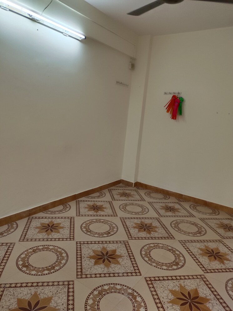 Room, azad nagar 2 Bedroom 680 Sq.Ft. Apartment In Azad Nagar Mumbai 9774742