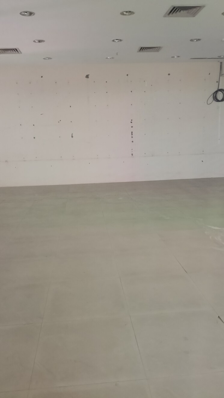 Floor Plan, natural-awas Commercial Shop 600 Sq.Ft. In Chinar Park Kolkata 9774751