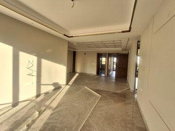 3 BHK Builder Floor For Sale in Sector 27