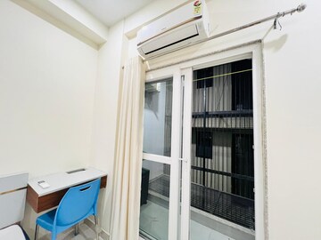 Staircase in 3 BHK Apartment at Sector 14 – for Rent