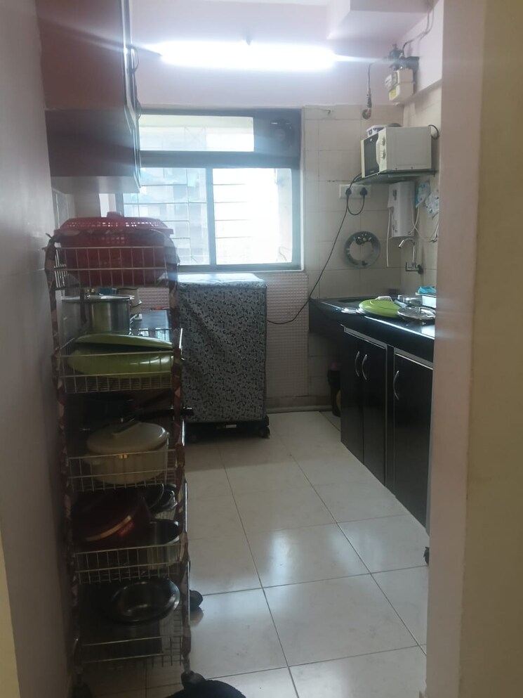Kitchen, runwal-heights 2 Bedroom 700 Sq.Ft. Apartment In Mulund West Mumbai 9774801