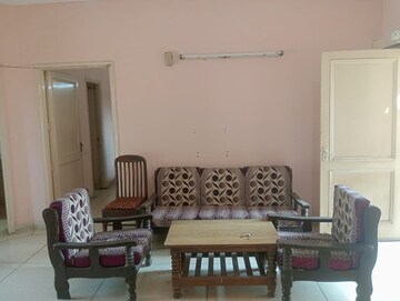 Living Room in 1 BHK Villa at Saket – for Rent