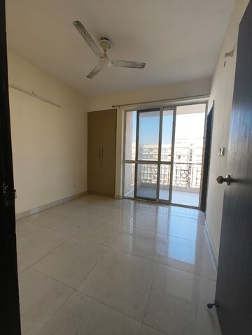 Room in 2 BHK Apartment at SG Andour Heights, Sector 71 – for Rent