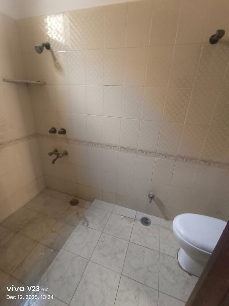 Cover Image, sector 56 2.5 Bedroom 2750 Sq.Ft. Independent House In Sector 56 Noida 9775013