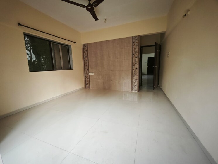 Room, sainath nagar 3 Bedroom 1100 Sq.Ft. Apartment In Sainath Nagar Mumbai 9775079