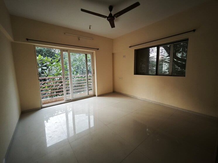 Room, sainath nagar 3 Bedroom 1100 Sq.Ft. Apartment In Sainath Nagar Mumbai 9775079