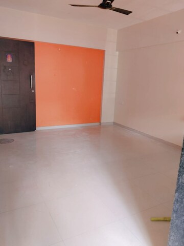 Room in 2 BHK Apartment at Kalpataru Exquisite Sierra, Wakad – for Rent