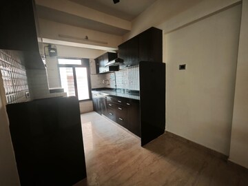 Kitchen in 4 BHK Apartment at Shankar Vilas CHS, Chembur – for Sale