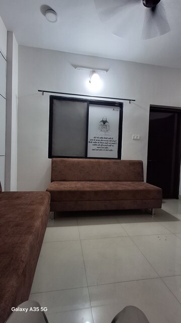 2 BHK Apartment For Rent in Gayatri Nagar