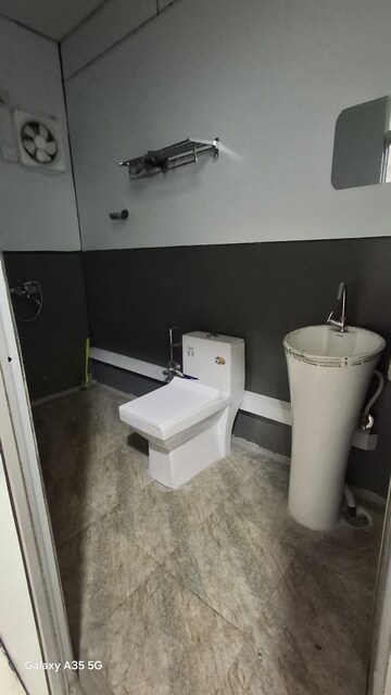 Attached Bathroom in 2 BHK Apartment at Gayatri Nagar – for Rent