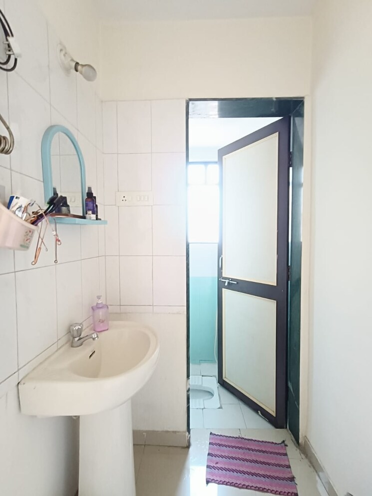 Bathroom, mayureshwar-apartment 1 Bedroom 740 Sq.Ft. Apartment In Vadgaon Budruk Pune 9775280