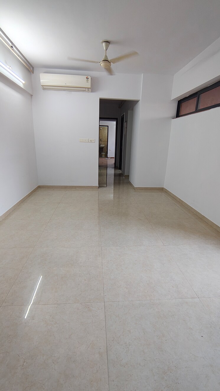 Room, lodha-palava-city-lakeshore-greens 2 Bedroom 920 Sq.Ft. Apartment In Dombivli East Thane 9775231