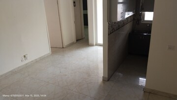 Room in 2 BHK Apartment at Gaurs Siddhartham, Siddharth Vihar – for Sale
