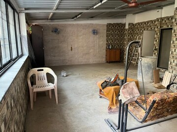 Gym in 2 BHK Apartment at Shah Complex 2, Sanpada – for Rent