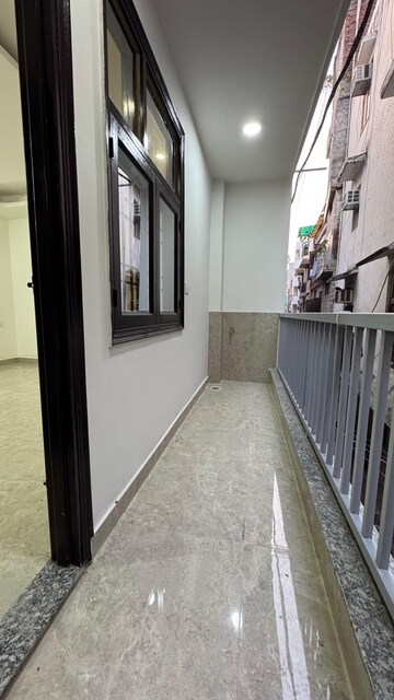 Balcony in 1 BHK Builder Floor at Chattarpur – for Rent
