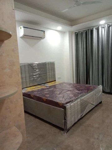 Bedroom in 3 BHK Apartment at Saket – for Rent