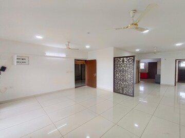 Room in 4 BHK Villa at Rachenahalli – for Sale