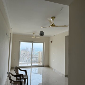 Bathroom in 2 BHK Apartment at Supertech Hues, Sector 68 – for Rent